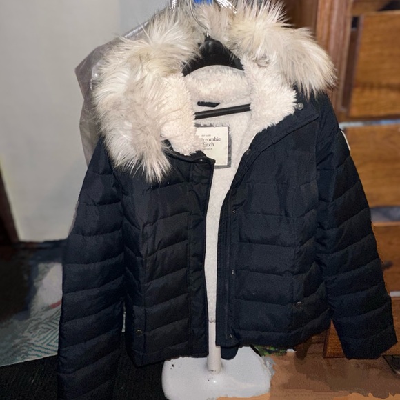Abercrombie and Fitch. Sherpa coat misses Large navy blue - Picture 1 of 11